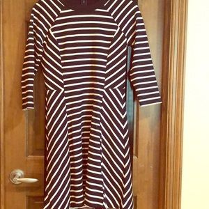 Timeless navy & white stripe Banana Republic dress